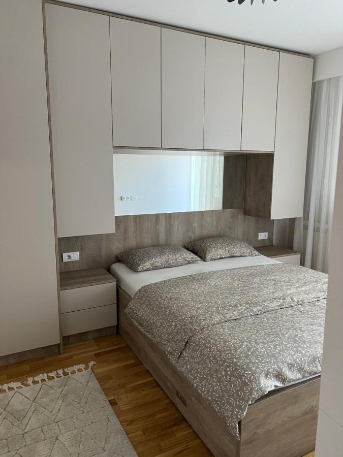 Lilly Lux Bijeljina Exterior foto